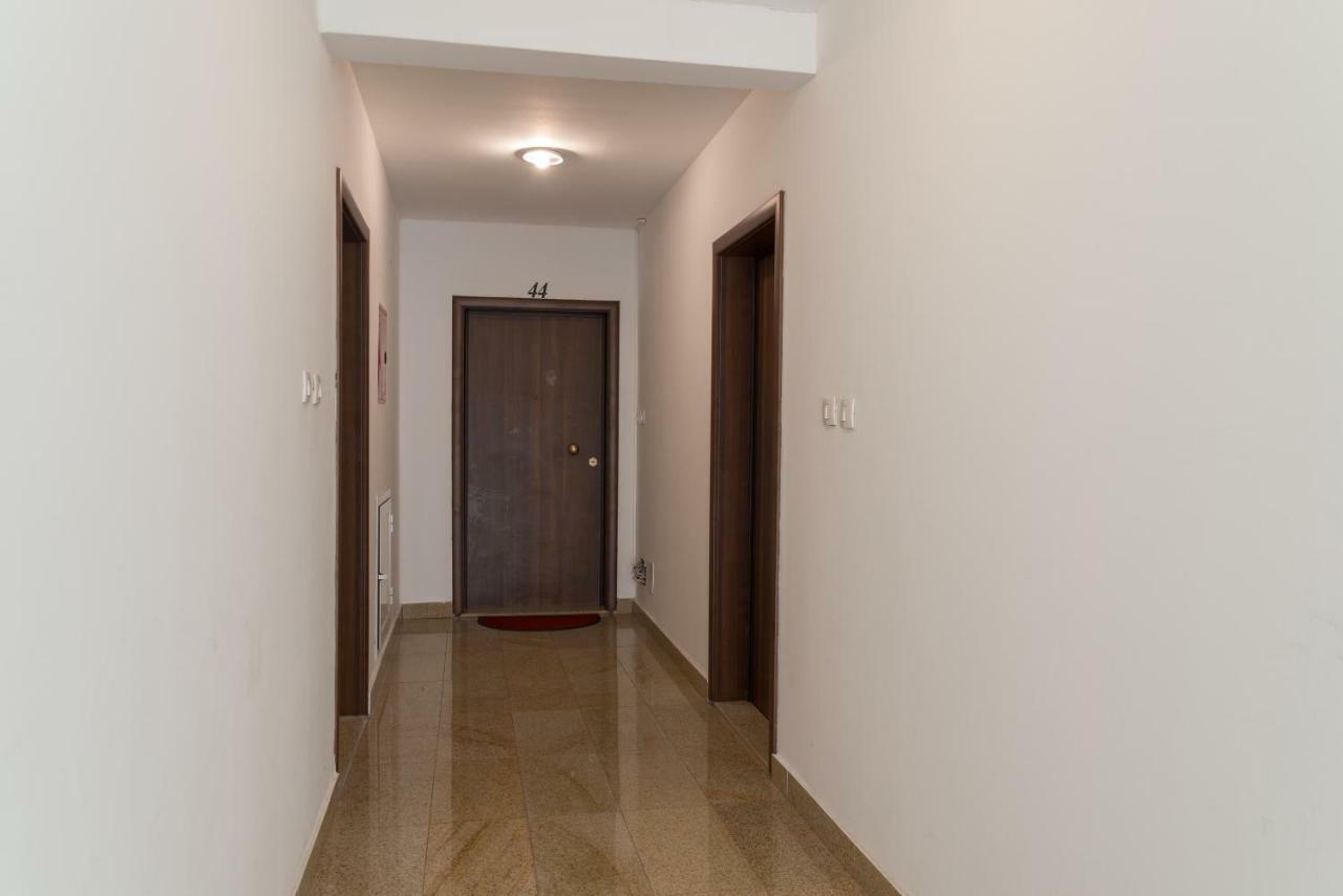 Apartman Natalia Будва Экстерьер фото
