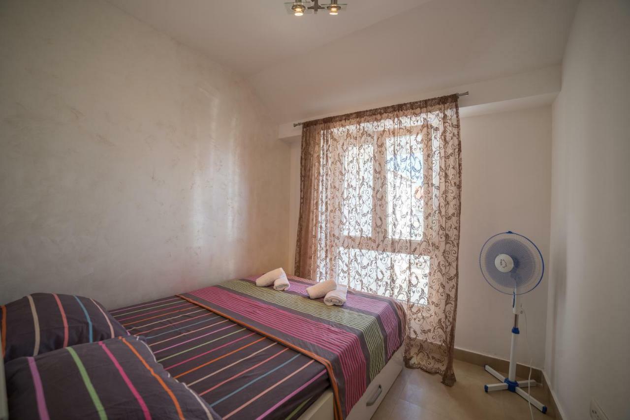 Apartman Natalia Будва Экстерьер фото